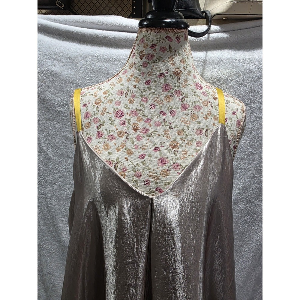 FLOREAT Anthropologie Monroe Metallic Silver Asymmetrical Rocker Boho Festival L - Picture 6 of 10